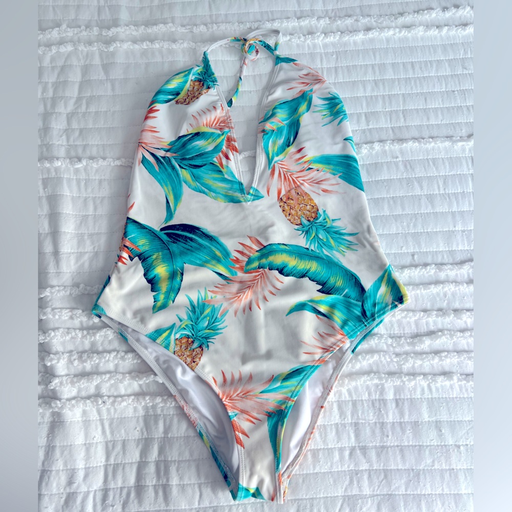 One piece bathing suit